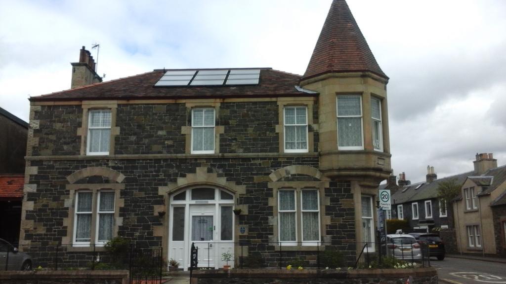 Lindores Guesthouse Peebles Exterior photo